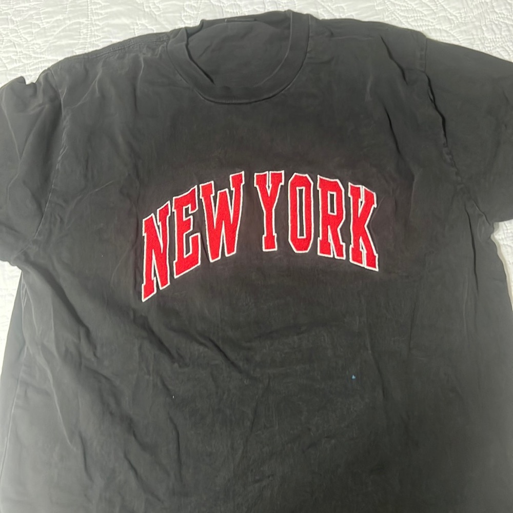 Brandy Melville shirt